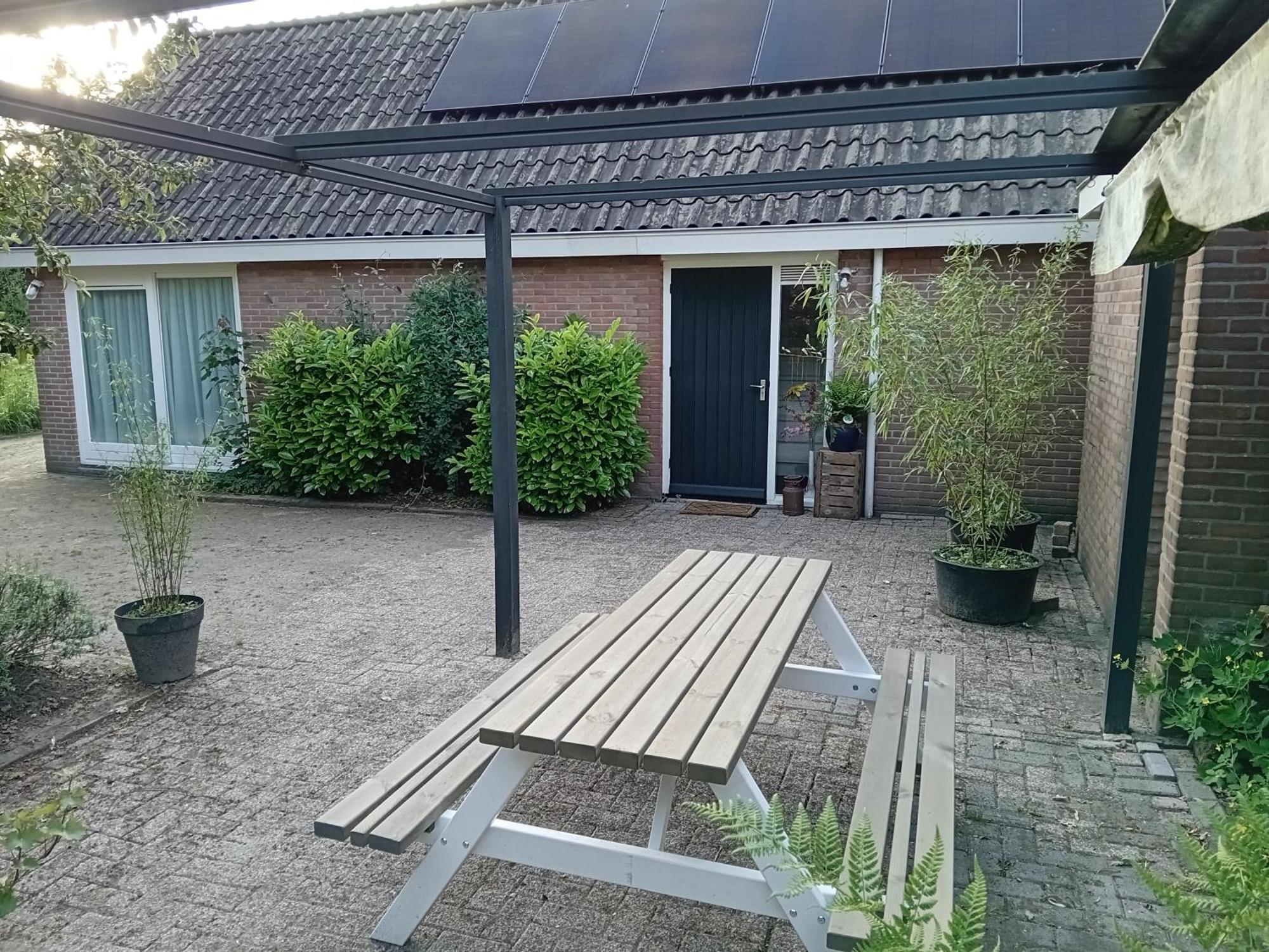 Ruim Huisje Op Een Prachtige Plek Hemrik 外观 照片